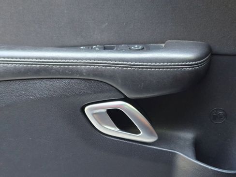 Used 2018 Dodge Challenger R/T w/ Blacktop Package image 7