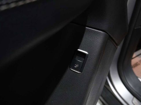 Used 2015 Mercedes-Benz GL 450 4MATIC w/ Parking Assist Package image 21