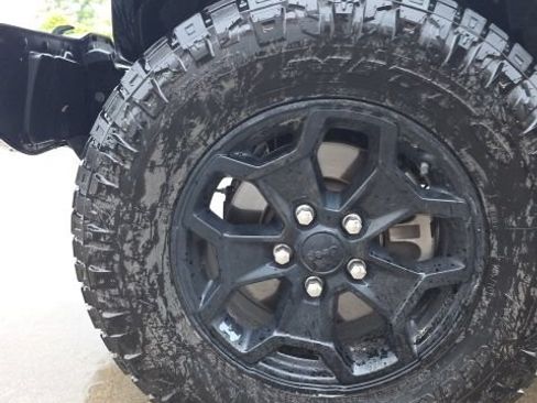 Used 2021 Jeep Gladiator Sport AWD/4WD image 31