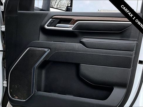 Used 2024 Chevrolet Silverado 3500 LT w/ Convenience Package image 26