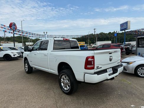 Used 2024 RAM 2500 Laramie w/ Safety Group AWD/4WD image 4