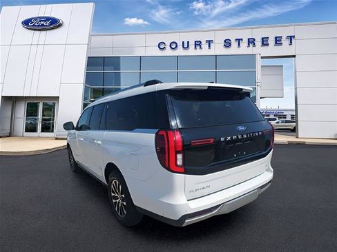 Certified 2025 Ford Expedition Max Platinum AWD/4WD image 3