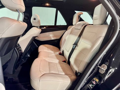 Used 2018 Mercedes-Benz GLE 350 image 28