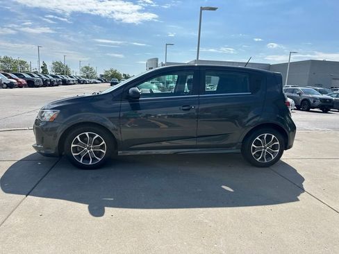 Used 2019 Chevrolet Sonic LT FWD image 6