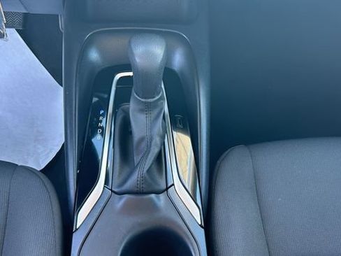 Used 2023 Toyota Corolla LE image 21