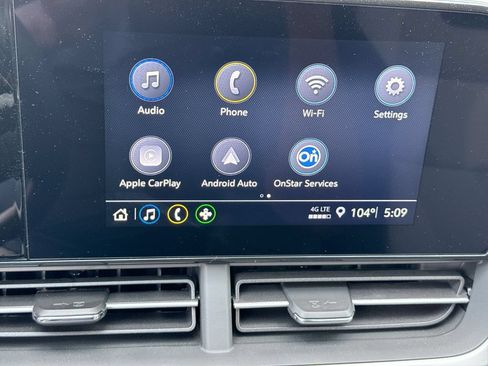 Used 2026 Chevrolet Trax LS FWD image 27