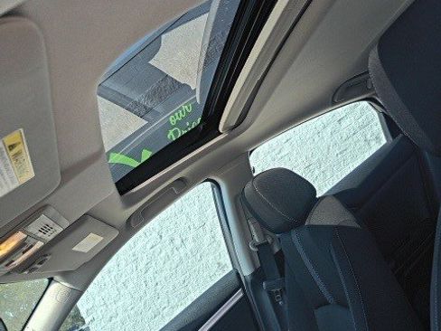 Used 2021 Honda Civic EX image 12