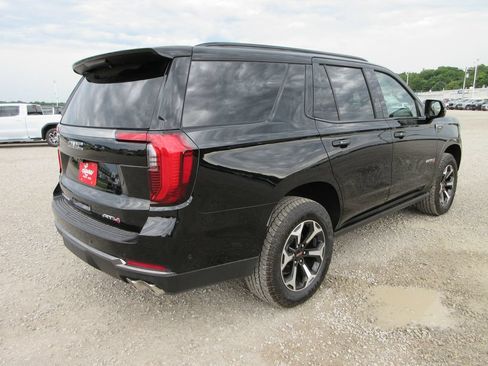 New 2026 GMC Yukon AT4 w/ AT4 Premium Plus Package AWD/4WD image 4