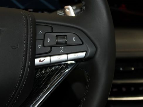 Used 2025 Cadillac CT5 V image 27