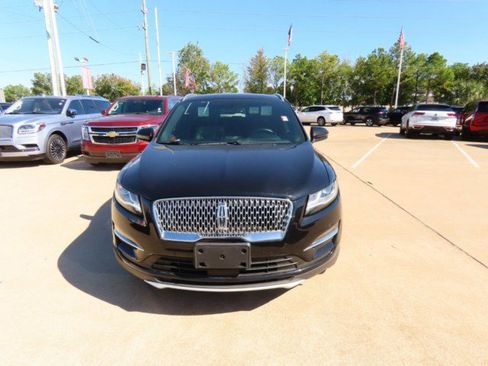 Used 2019 Lincoln MKC Reserve image 4
