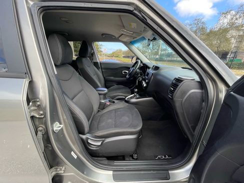 Used 2014 Kia Soul image 25