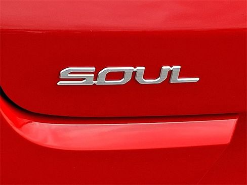New 2025 Kia Soul LX w/ LX Technology Package image 15