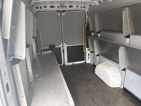 Used 2023 RAM ProMaster 3500 w/ Driver Convenience Group FWD image 12