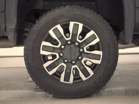 Used 2024 GMC Sierra 2500 Denali Ultimate image 19