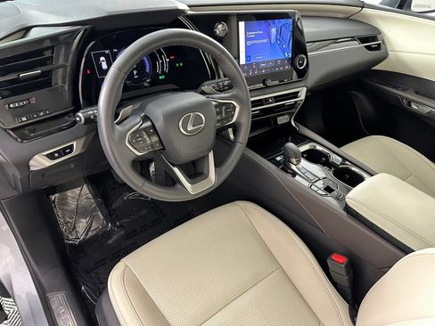 Used 2024 Lexus RX 350h w/ Accessory Package (K3) AWD/4WD image 16