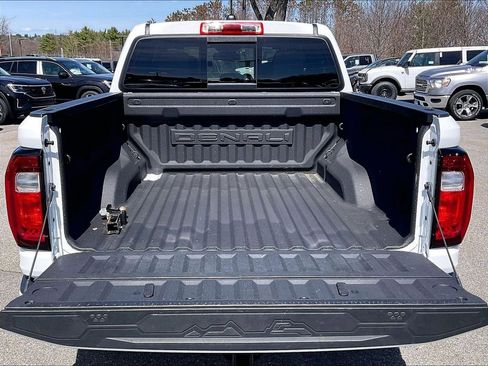 Used 2024 GMC Canyon Denali AWD/4WD image 36