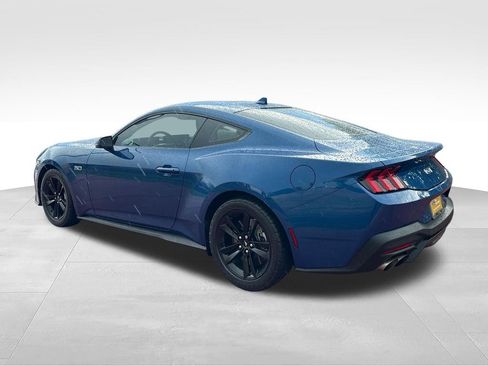 Used 2024 Ford Mustang GT RWD image 7