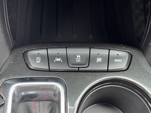 Used 2023 Chevrolet TrailBlazer RS w/ Convenience Package AWD/4WD image 29