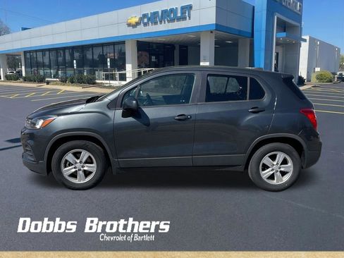 Used 2019 Chevrolet Trax LS w/ Tint and Cruise Package image 2
