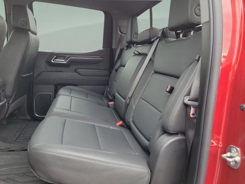 Used 2024 GMC Sierra 1500 SLT w/ SLT Premium Package image 10