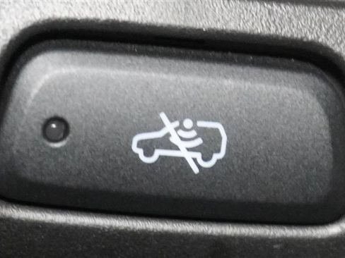 Used 2021 Cadillac Escalade Premium Luxury w/ Driver Assist Tech Package image 41