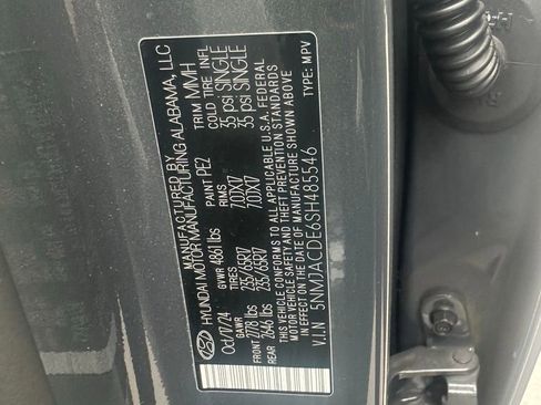 Certified 2025 Hyundai Tucson SE image 31