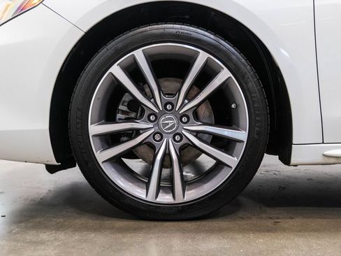 Used 2019 Acura TLX V6 w/ Technology Package FWD image 9