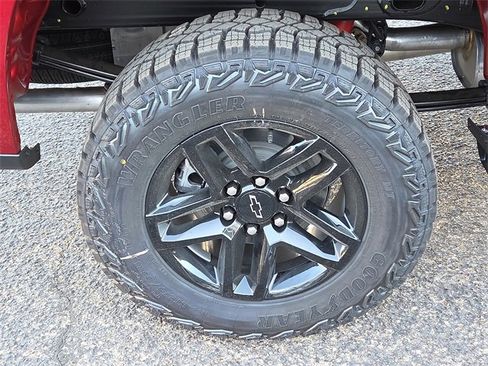 New 2026 Chevrolet Silverado 1500 LT Trail Boss w/ Convenience Package II image 6