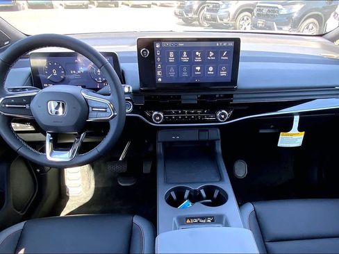 New 2025 Honda Prologue Touring image 5
