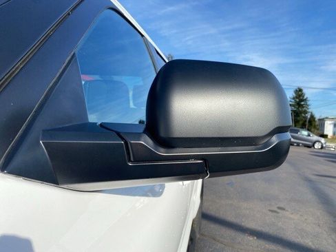 New 2026 Toyota Tundra SR5 image 12