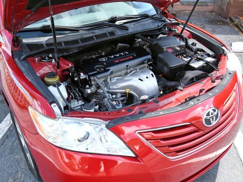 Used 2007 Toyota Camry XLE FWD image 21
