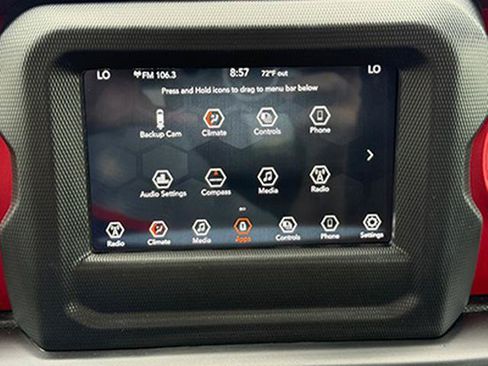 Used 2021 Jeep Wrangler Unlimited Rubicon w/ Dual Top Group AWD/4WD image 17