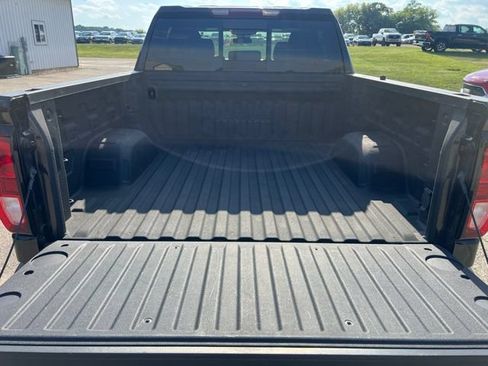 Used 2024 GMC Sierra 1500 Elevation w/ Preferred Package AWD/4WD image 14