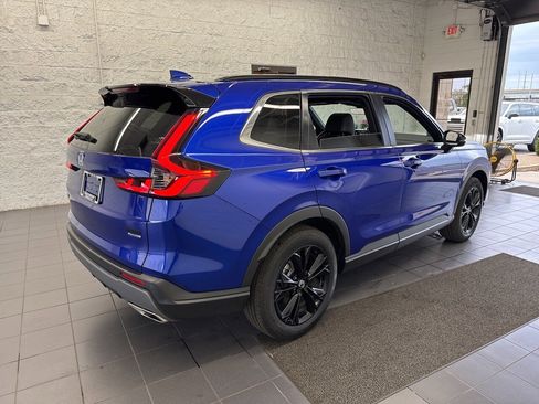 Used 2025 Honda CR-V Sport Touring image 8