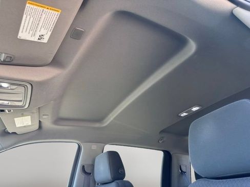 Used 2020 Chevrolet Silverado 1500 LT w/ All-Star Edition RWD image 19