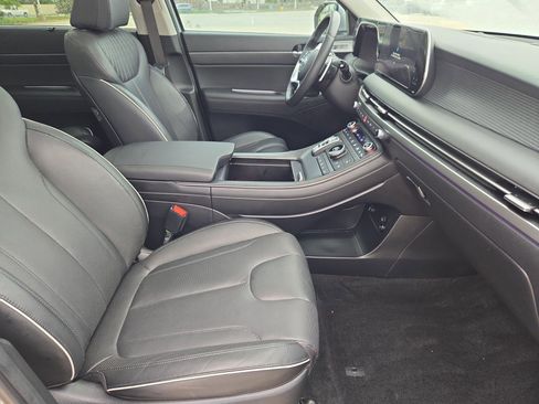 Used 2024 Hyundai Palisade Limited FWD image 33