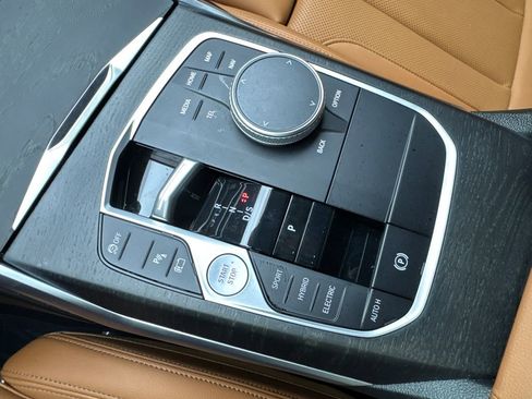 Used 2023 BMW 330e xDrive w/ Premium Package AWD/4WD image 67