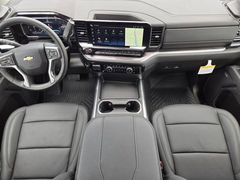 New 2026 Chevrolet Silverado 3500 LTZ w/ LTZ Convenience Package AWD/4WD image 20