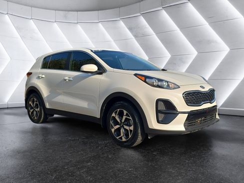Used 2021 Kia Sportage LX image 7