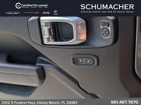 Certified 2022 Jeep Wrangler Rubicon AWD/4WD image 25