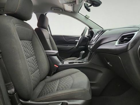Used 2020 Chevrolet Equinox LT w/ LPO, Floor Liner Package FWD image 27