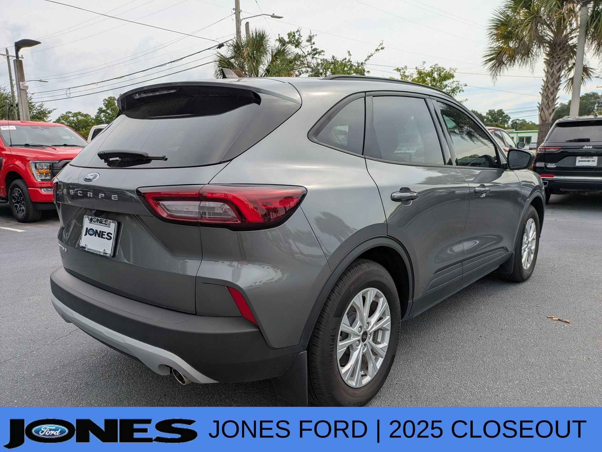 New 2025 Ford Escape Active FWD image 4