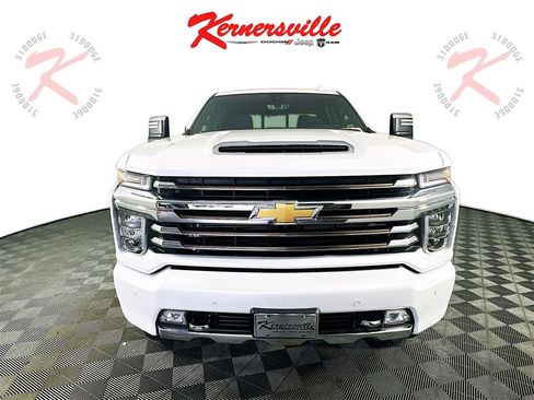 Used 2023 Chevrolet Silverado 2500 High Country w/ Z71 Off-Road Package image 2