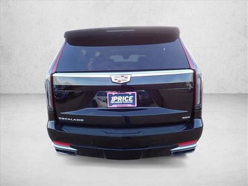 Used 2022 Cadillac Escalade ESV Premium Luxury image 3