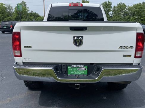 Used 2016 RAM 1500 Classic SLT AWD/4WD image 4