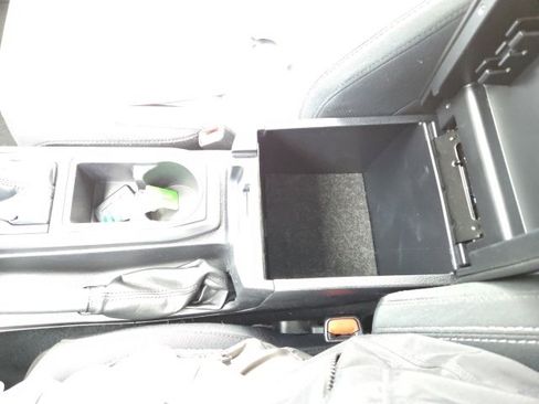 Used 2021 Toyota Tacoma TRD Off-Road image 58