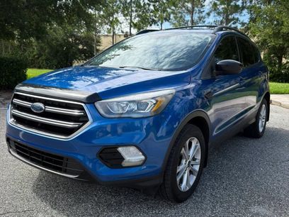 Used 2018 Ford Escape SE w/ SE Sport Appearance Package