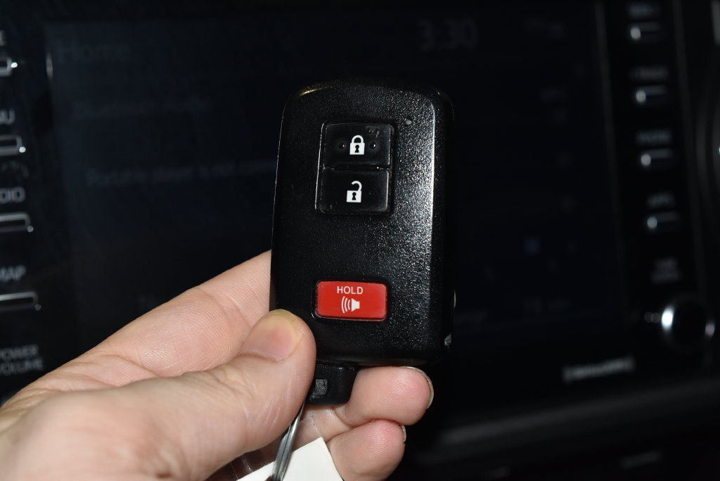 Used 2023 Toyota Tacoma TRD Off-Road AWD/4WD image 19