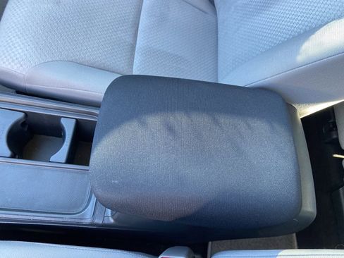 Used 2016 Honda CR-V LX image 38