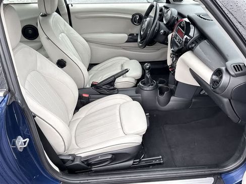 Used 2014 MINI Cooper 2-Door Hardtop FWD image 36